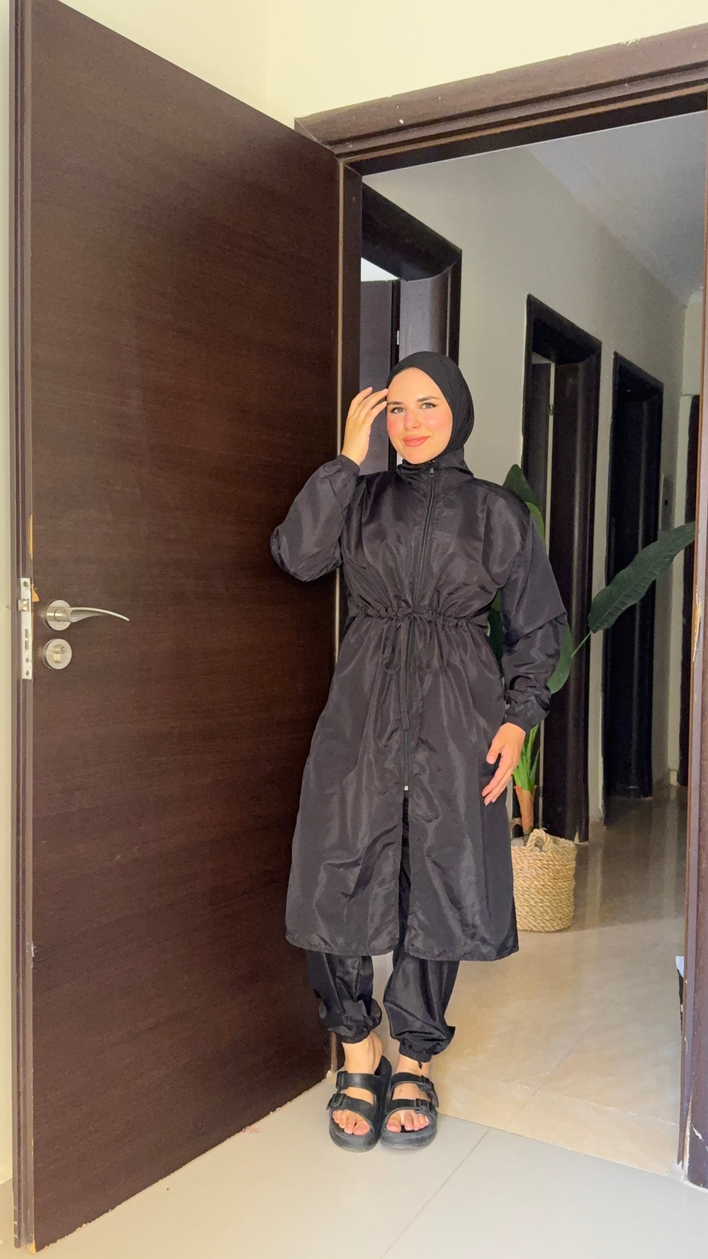 Modest Black